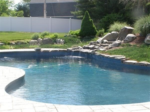 2 Thompson Road Foxboro, MA 02035 - Photo 33 of 40