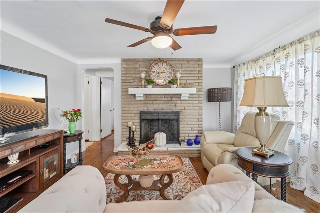1516 Griffin Road Monroeville, PA 15146 - Photo 8 of 49 Gallery Image 8