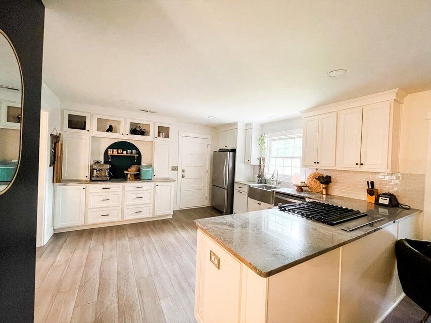 1149 Brookside Drive Hanahan, SC 29410 - Photo 7 of 19 20220527174520309163000000-o