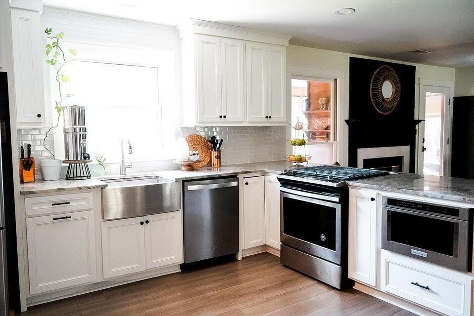 1149 Brookside Drive Hanahan, SC 29410 - Photo 8 of 19 20220527174525616651000000-o