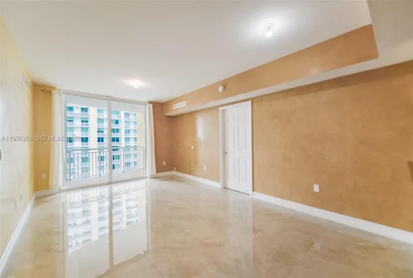 $2,900 | 1755 East Hallandale Beach Boulevard, Unit 1408E, Hallandale Beach, FL 33009