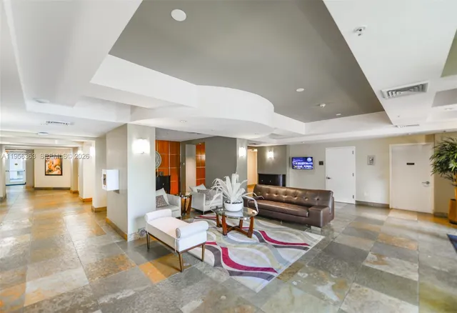 $3,000 | 1755 East Hallandale Beach Boulevard, Unit 1408E, Hallandale Beach, FL 33009