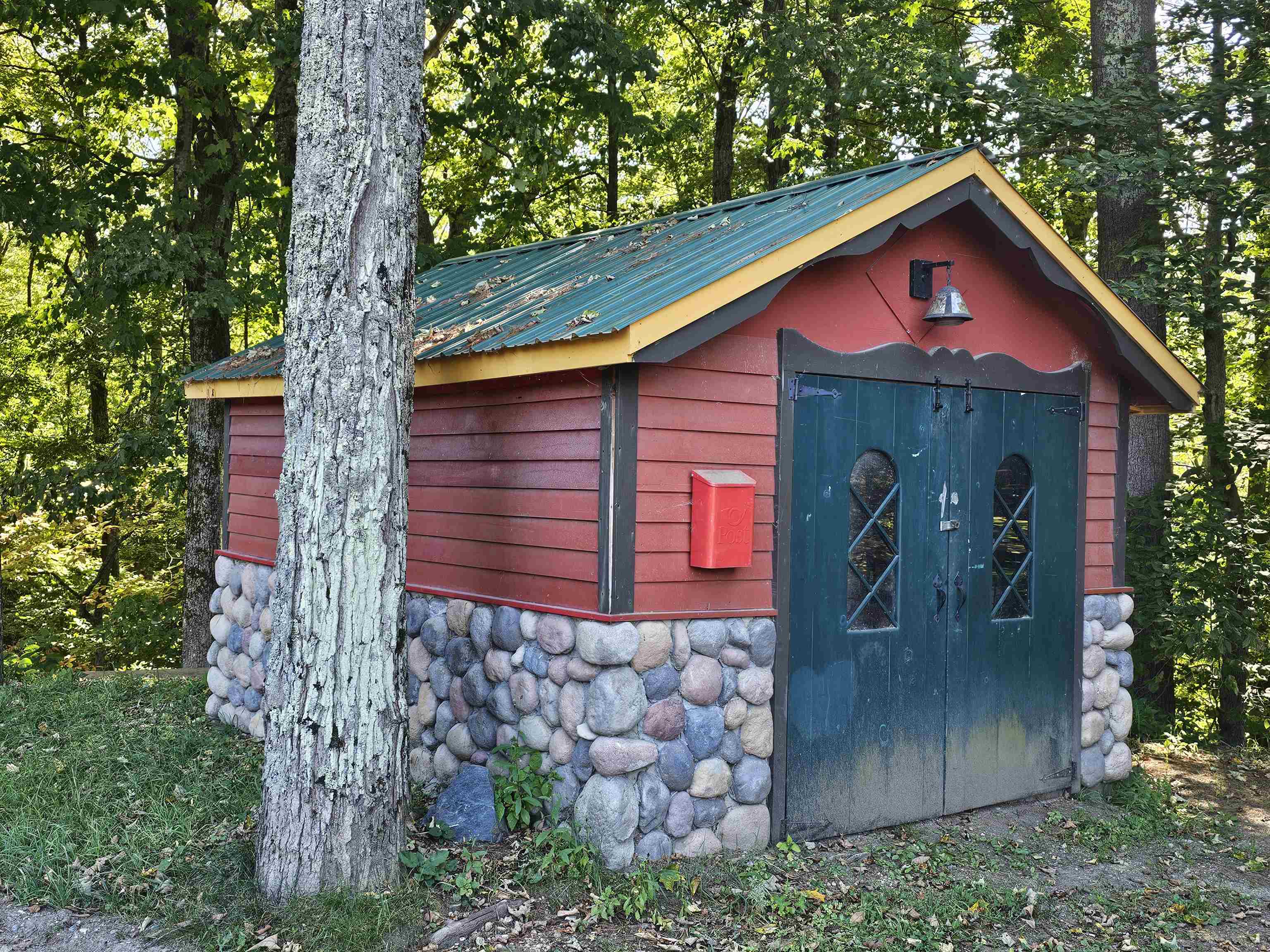 5825 Highway 30 Townshend, VT 05359 - Photo 34 of 55