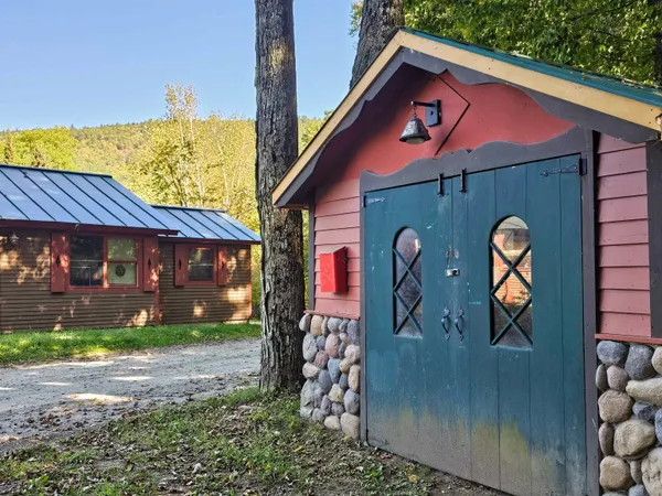 $869,000 | 5825 Highway 30, Townshend, VT 05359