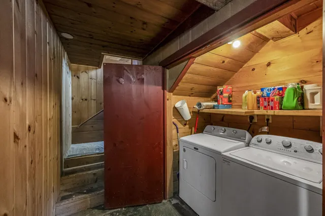 $929,000 | 5825 Highway 30, Townshend, VT 05359