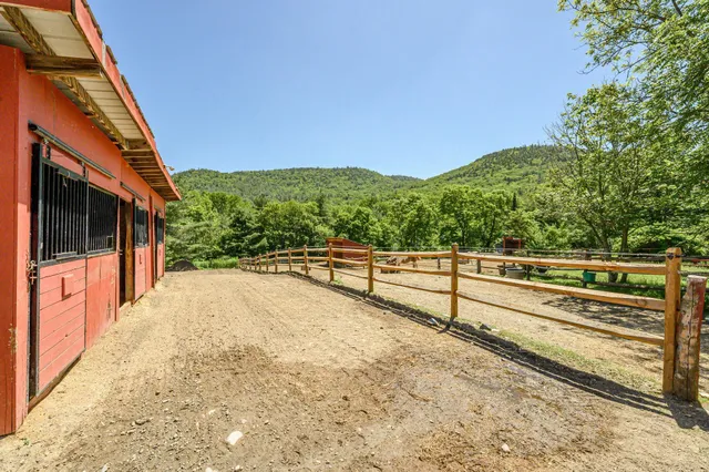 $929,000 | 5825 Highway 30, Townshend, VT 05359