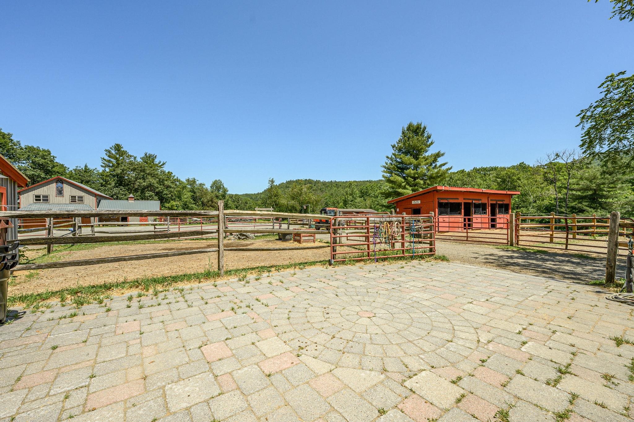 5825 Highway 30 Townshend, VT 05359 - Photo 46 of 55