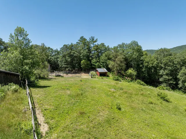 $929,000 | 5825 Highway 30, Townshend, VT 05359