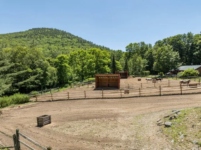 $929,000 | 5825 Highway 30, Townshend, VT 05359