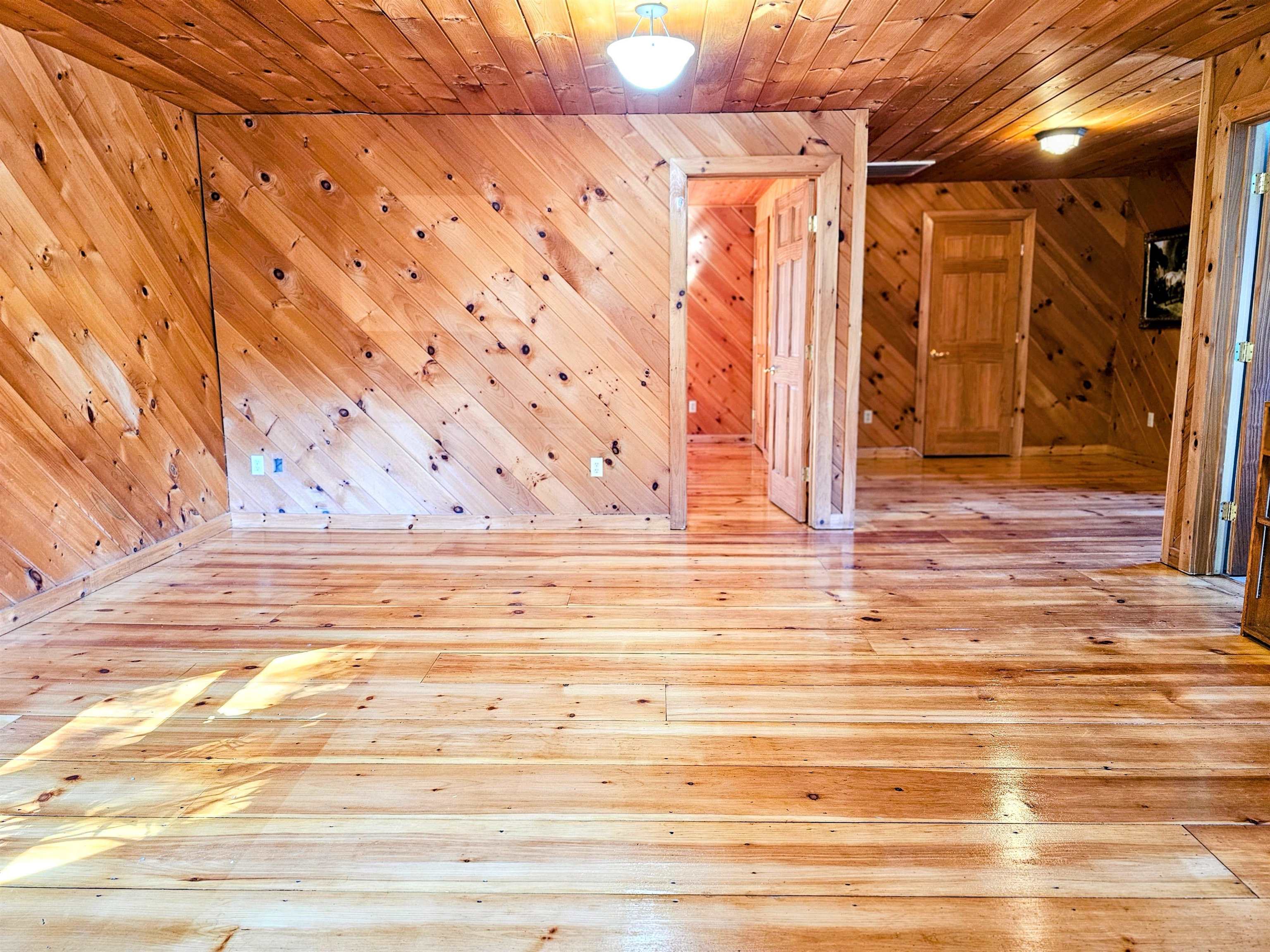 5825 Highway 30 Townshend, VT 05359 - Photo 5 of 55