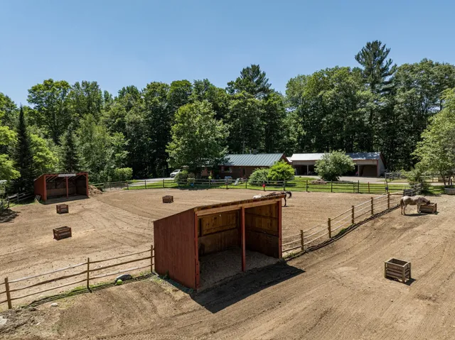 $929,000 | 5825 Highway 30, Townshend, VT 05359