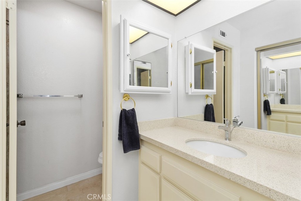 2797 Persimmon Place Riverside, CA 92506 - Photo 14 of 23