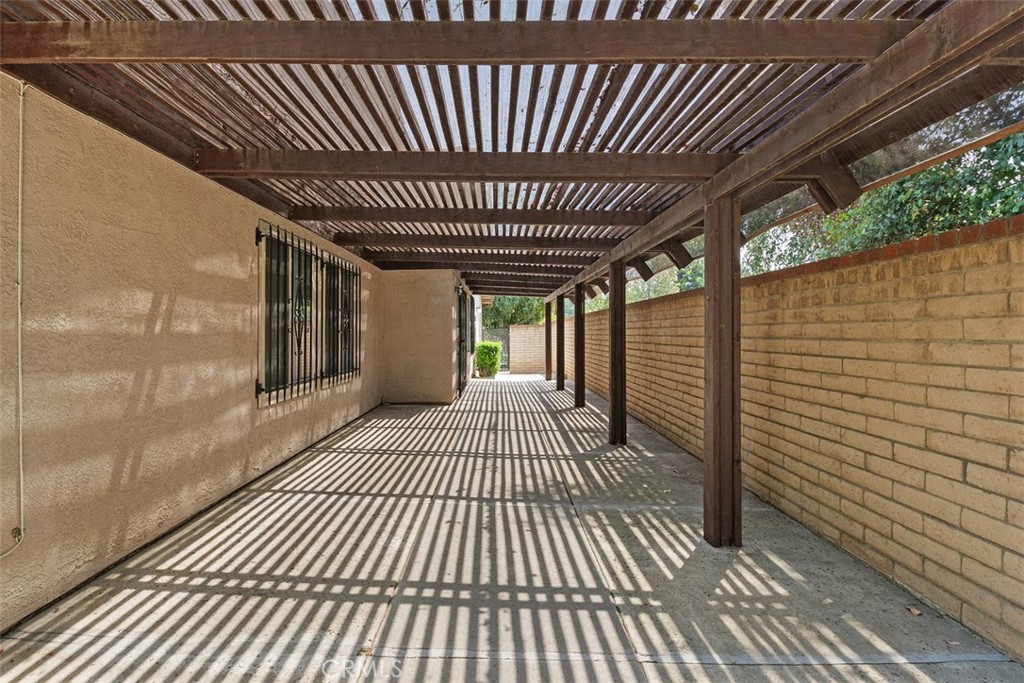 2797 Persimmon Place Riverside, CA 92506 - Photo 20 of 23