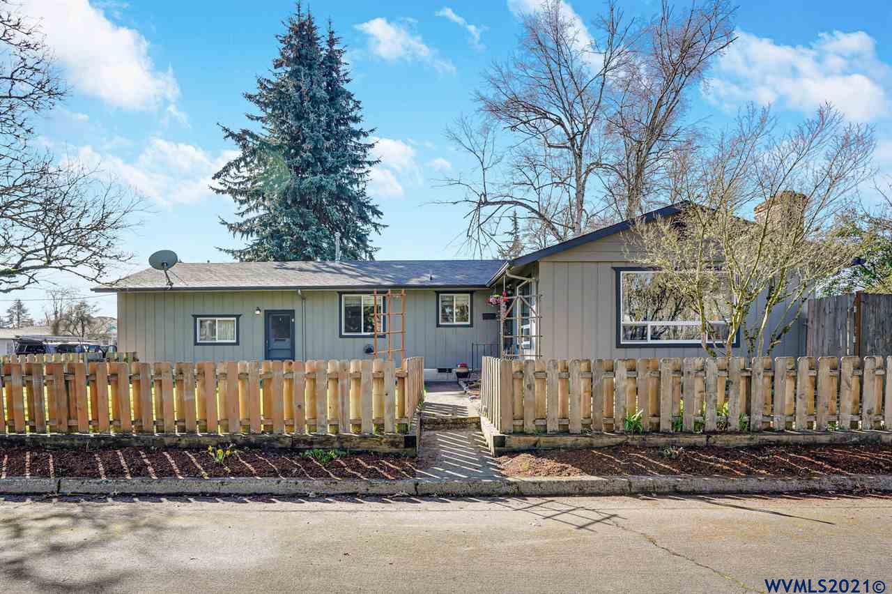1310 Lawnridge Street Southwest Albany, OR 97321 - Photo 26 of 28