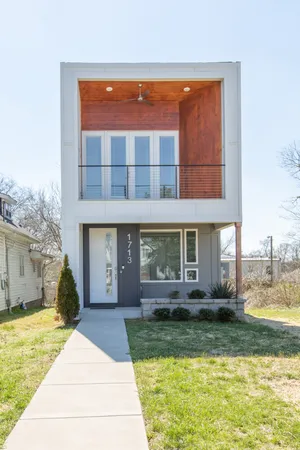 $2,745 | 1713 A Simpkins Street, Nashville, TN 37208
