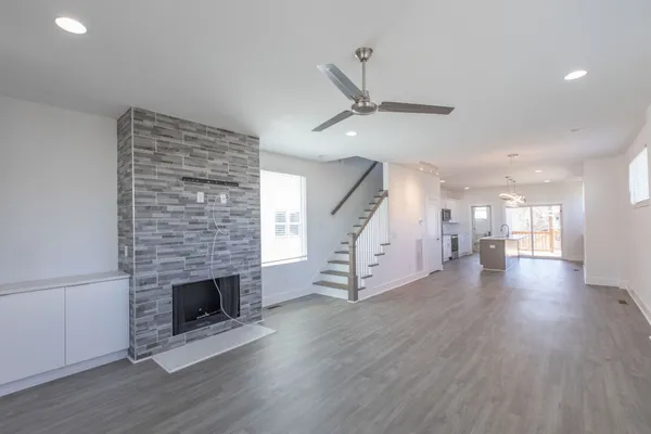$2,745 | 1713 A Simpkins Street, Nashville, TN 37208