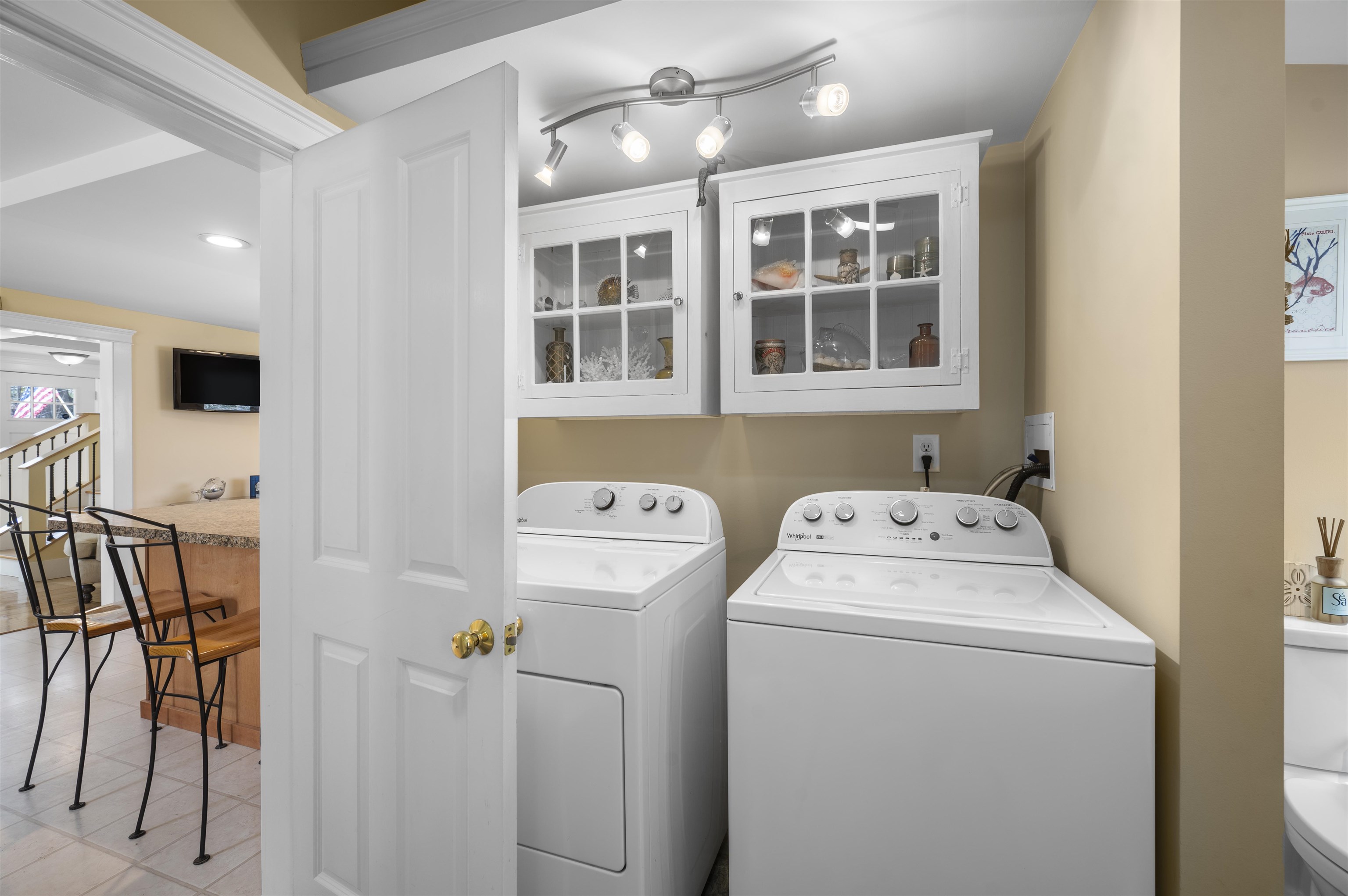 105 Brentwood Road Exeter, NH 03833 - Photo 11 of 47