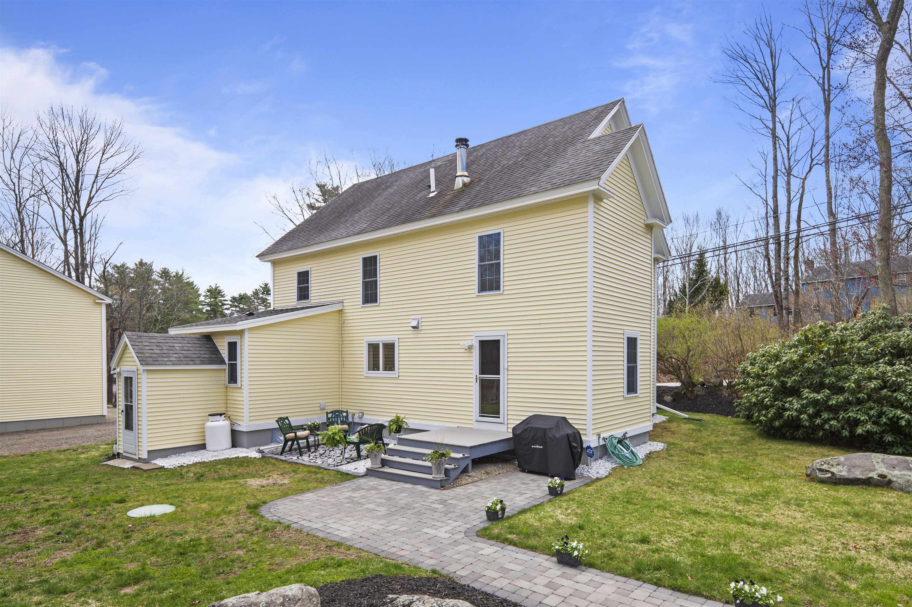 105 Brentwood Road Exeter, NH 03833 - Photo 34 of 47