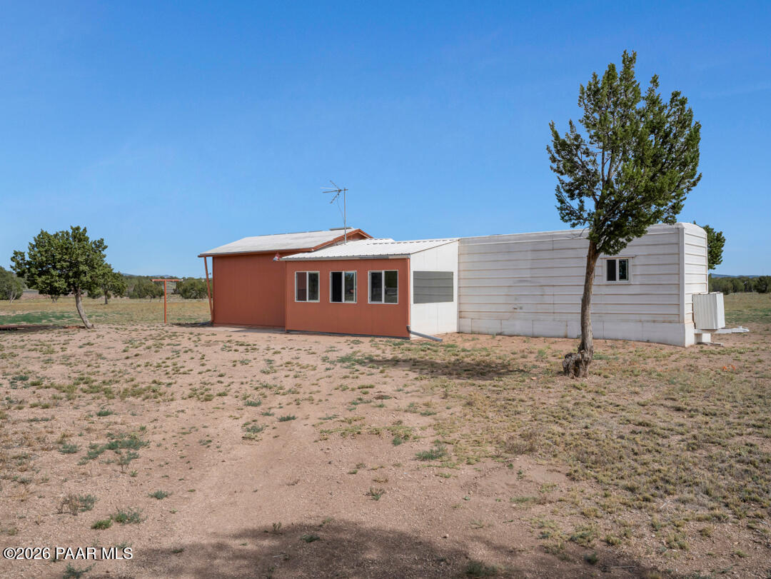 857 Java Drive Ash Fork, AZ 86320 - Photo 3 of 40 Home