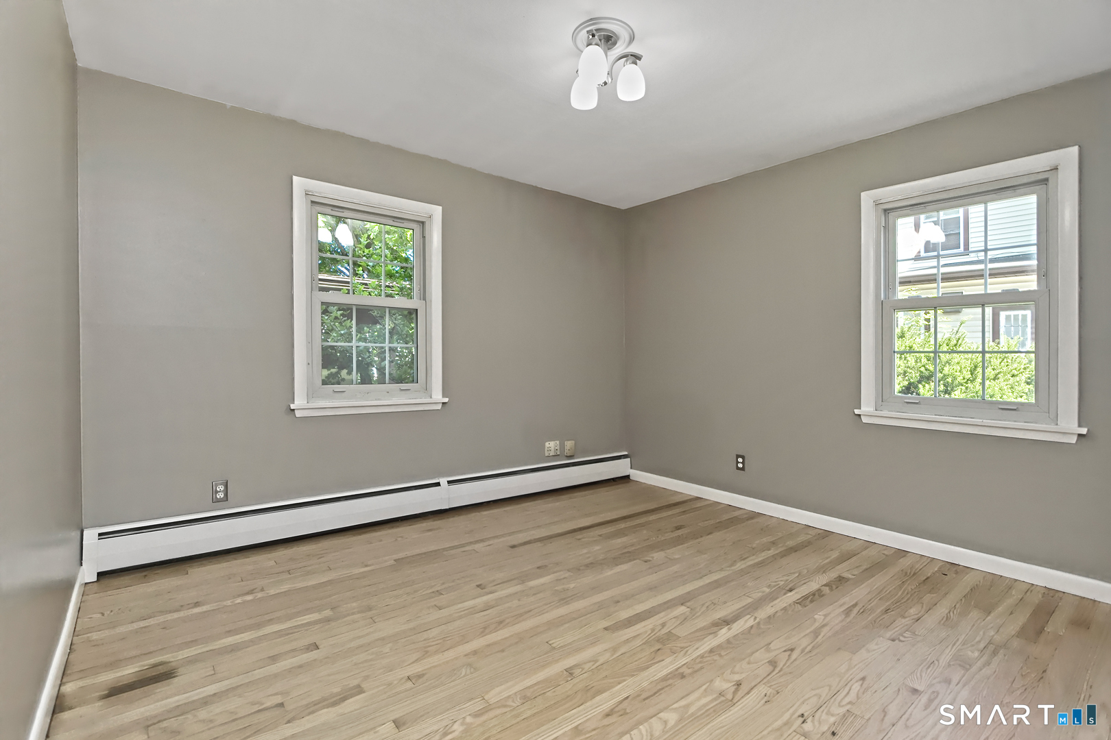 11 Winter Street Ansonia, CT 06401 - Photo 15 of 40