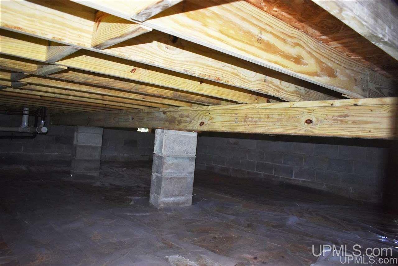 8202 Co Road Rapid River, MI 49878 - Photo 8 of 17