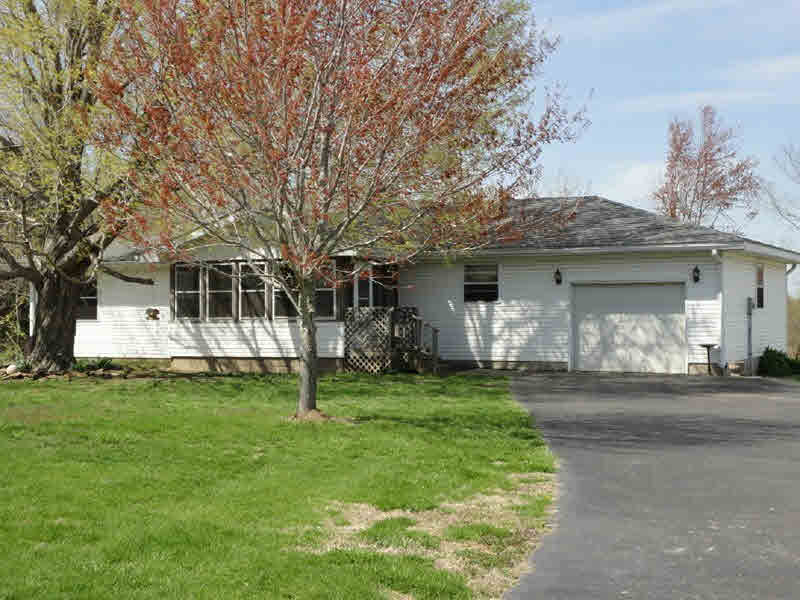 4087 Bost Orchard Road Creal Springs, IL 62922 - Photo 1 of 10 Gallery Image 1