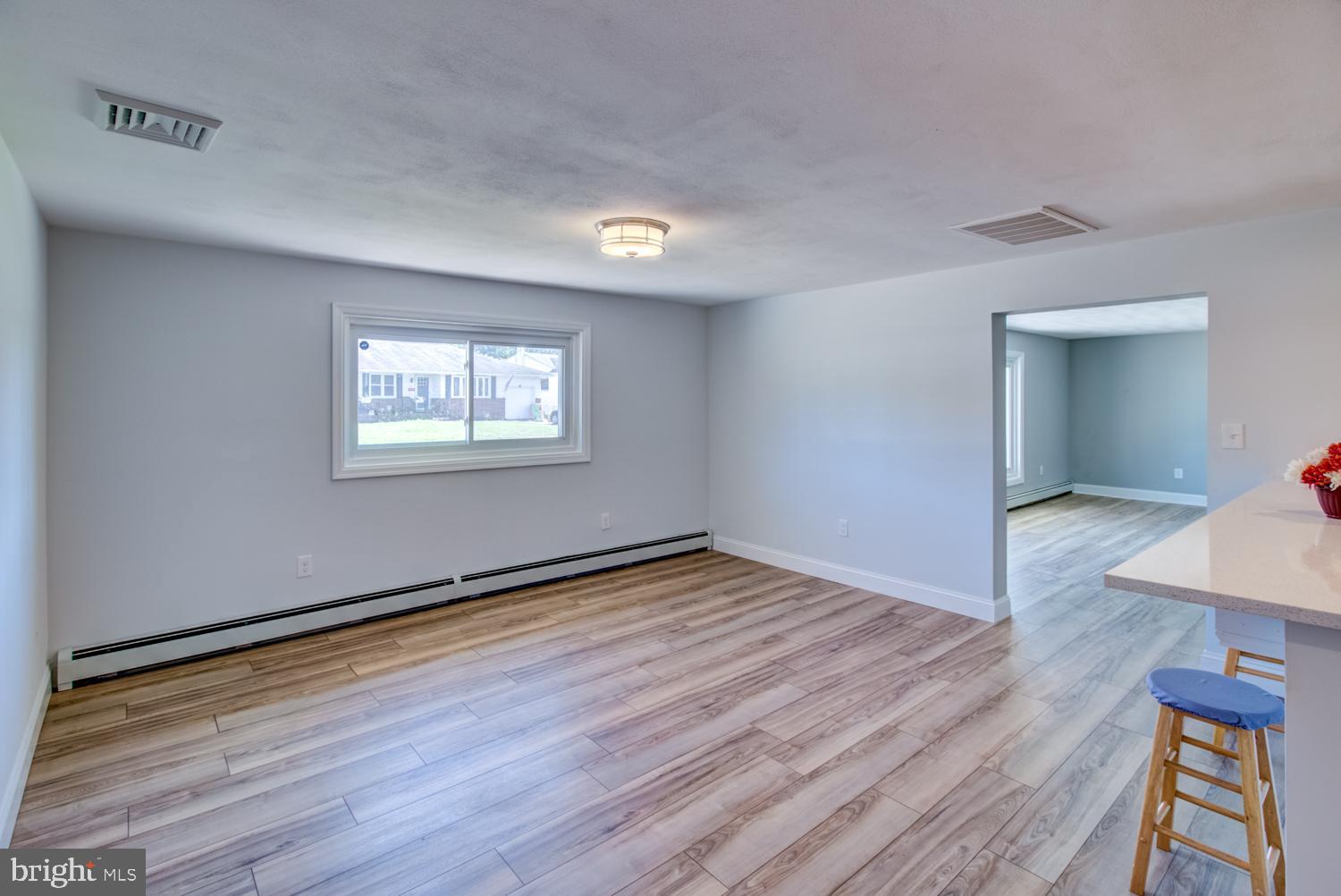 29 Alton Road Hamilton, NJ 08619 - Photo 17 of 39