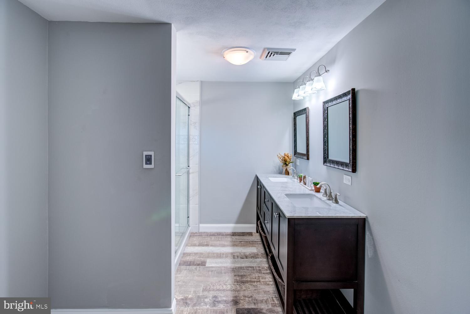29 Alton Road Hamilton, NJ 08619 - Photo 26 of 39