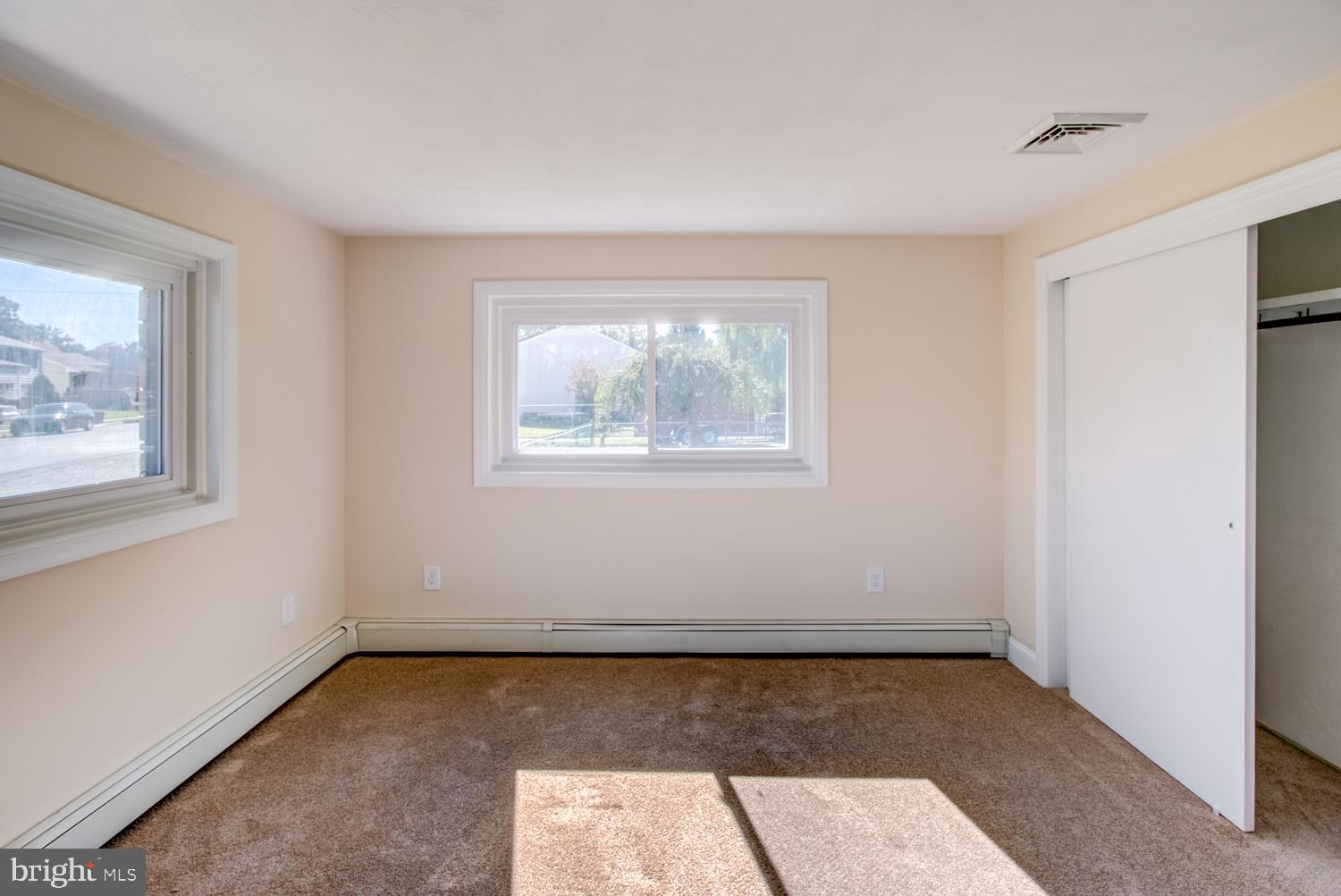29 Alton Road Hamilton, NJ 08619 - Photo 29 of 39
