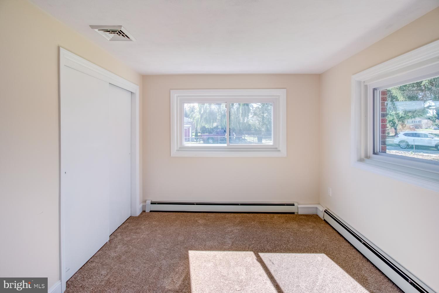 29 Alton Road Hamilton, NJ 08619 - Photo 30 of 39