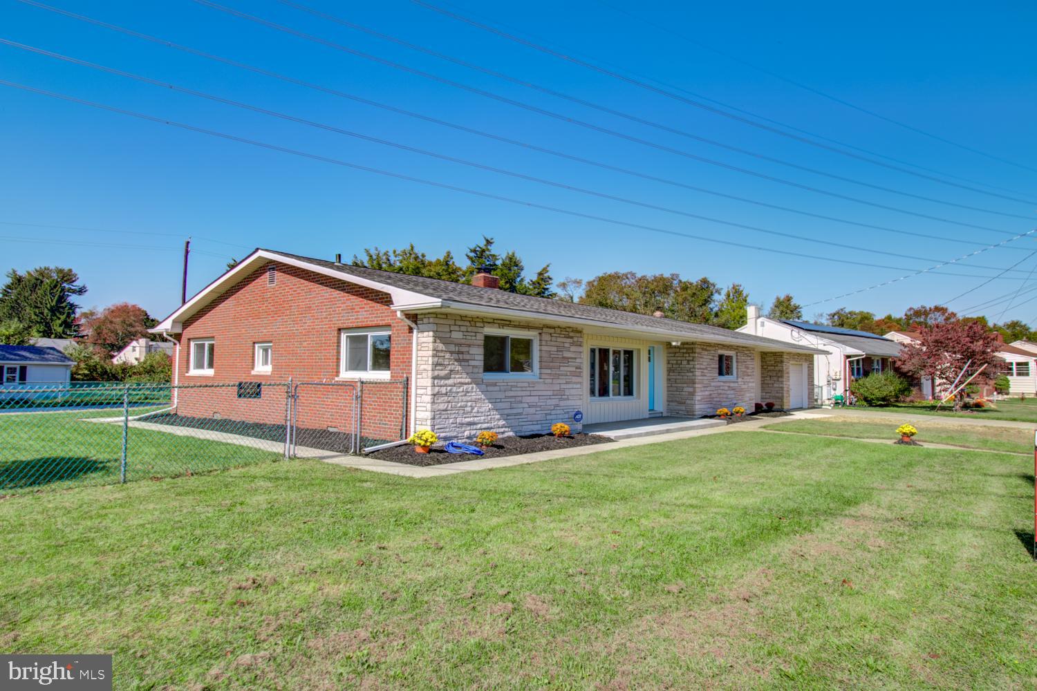 29 Alton Road Hamilton, NJ 08619 - Photo 4 of 39