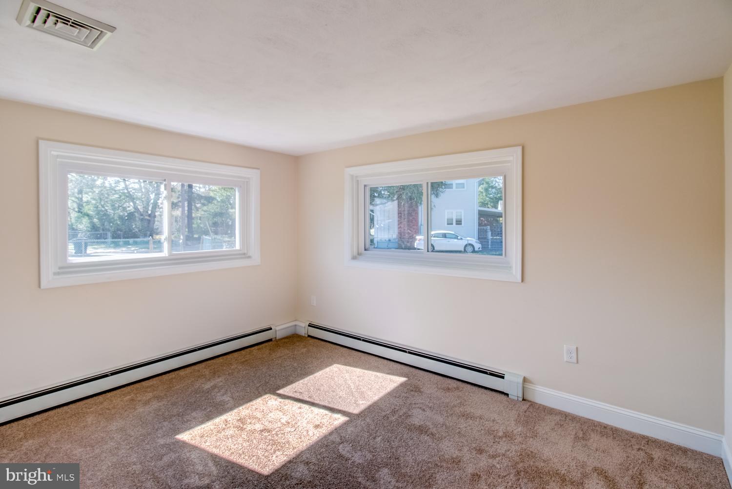 29 Alton Road Hamilton, NJ 08619 - Photo 31 of 39