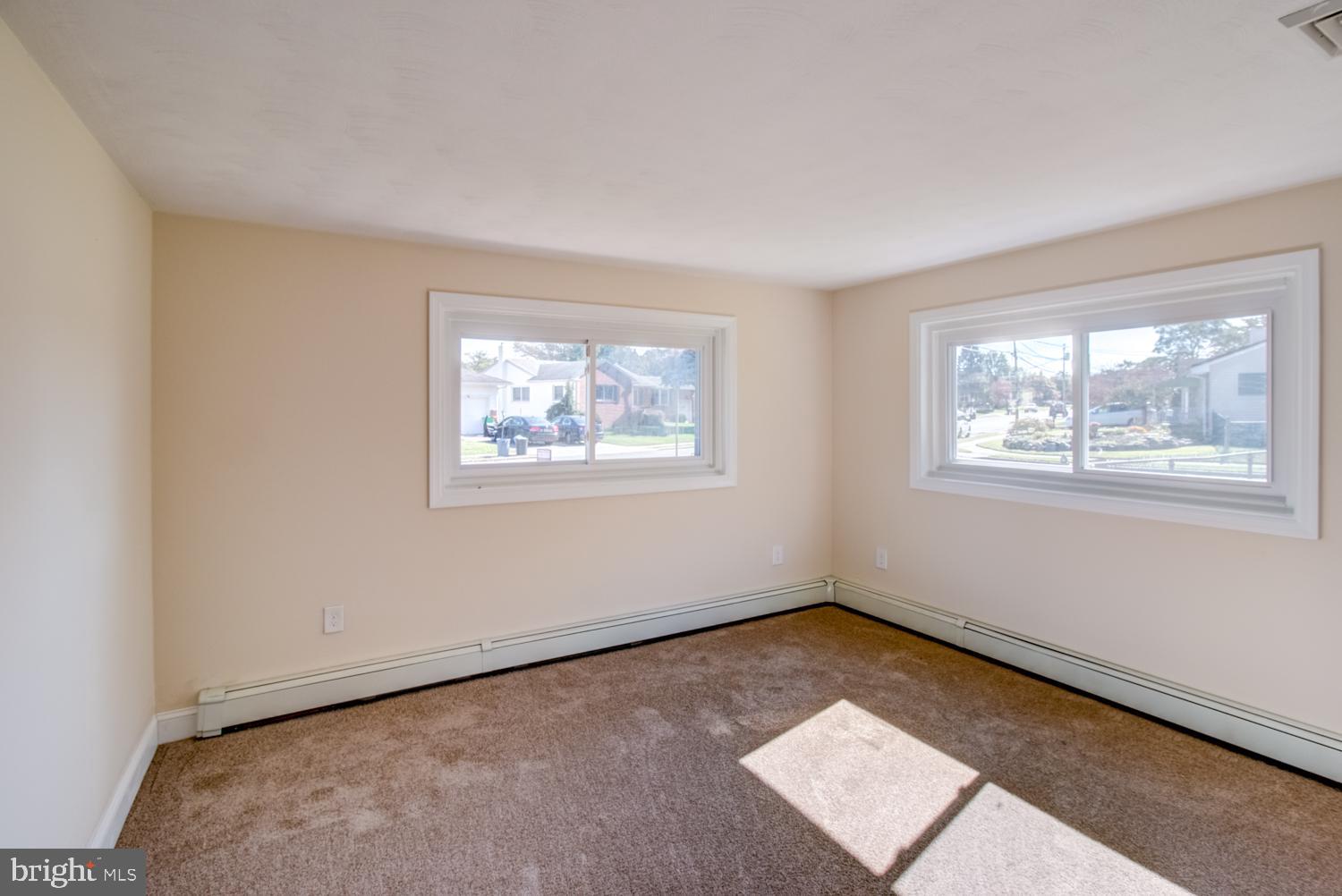 29 Alton Road Hamilton, NJ 08619 - Photo 32 of 39