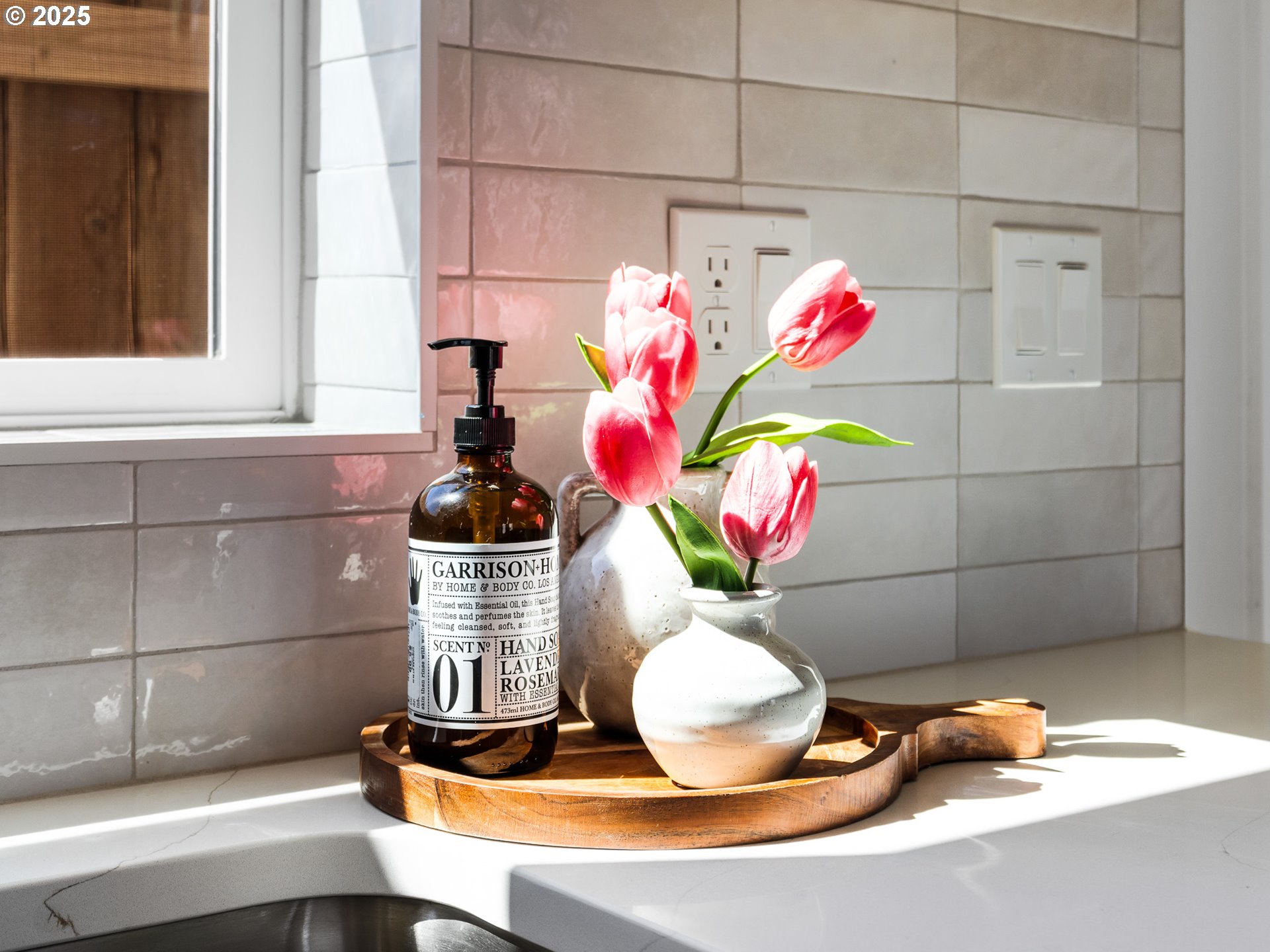 4354 Northeast Going Street Portland, OR 97218 - Photo 7 of 16