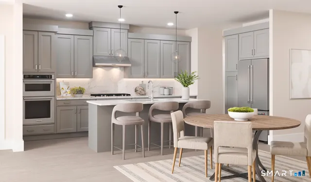 $715,000 | 16 Walden Court, Unit 11, Danbury, CT 06810