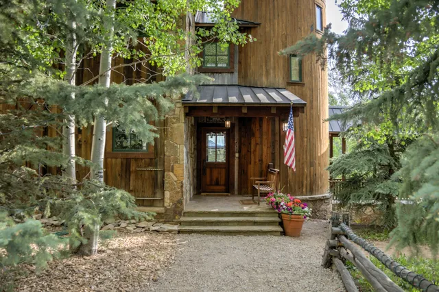 a view of outdoor space yard and patio