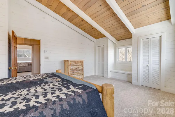 $1,600,000 | 301 Highland Circle, Sugar Mountain, NC 28604