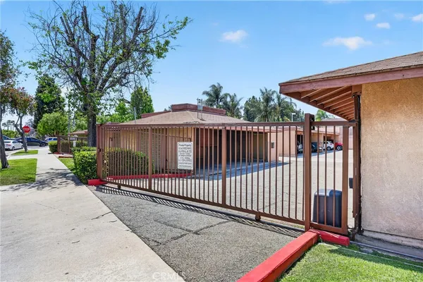 $495,000 | 5905 Rosemead Boulevard, Unit 21, Pico Rivera, CA 90660