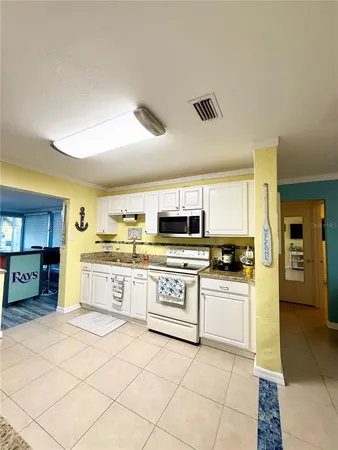 $324,000 | 43 Hibiscus Drive, Ormond Beach, FL 32176