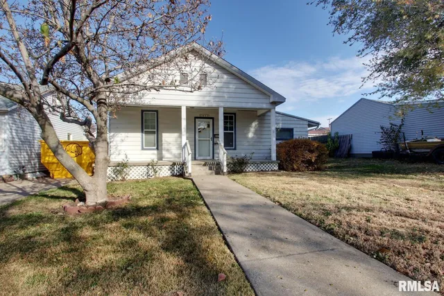 $119,900 | 1615 Maple Street, Quincy, IL 62301