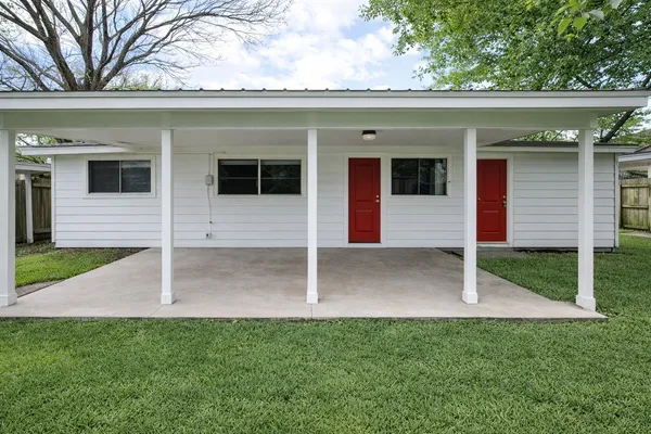 $1,495 | 2118 17th Avenue North, Texas City, TX 77590