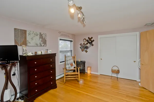 $325,000 | 322 Holcomb Road, Springfield, MA 01118