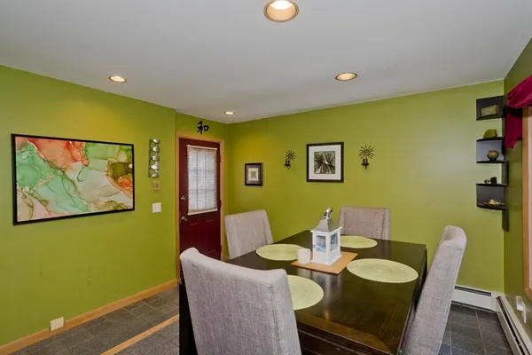 $325,000 | 322 Holcomb Road, Springfield, MA 01118