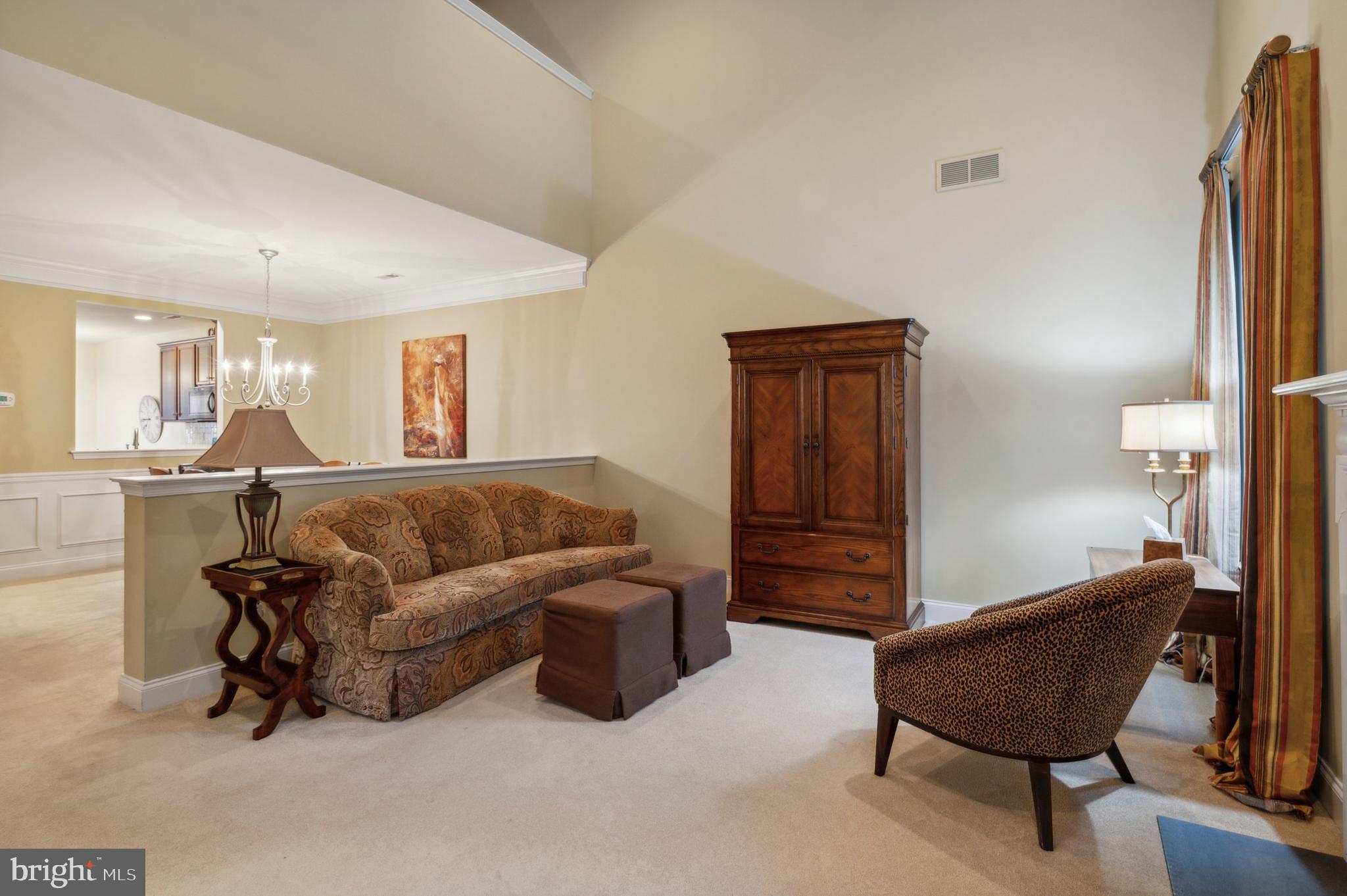 161 Stoyer Road Coatesville, PA 19320 - Photo 8 of 27 Living Room