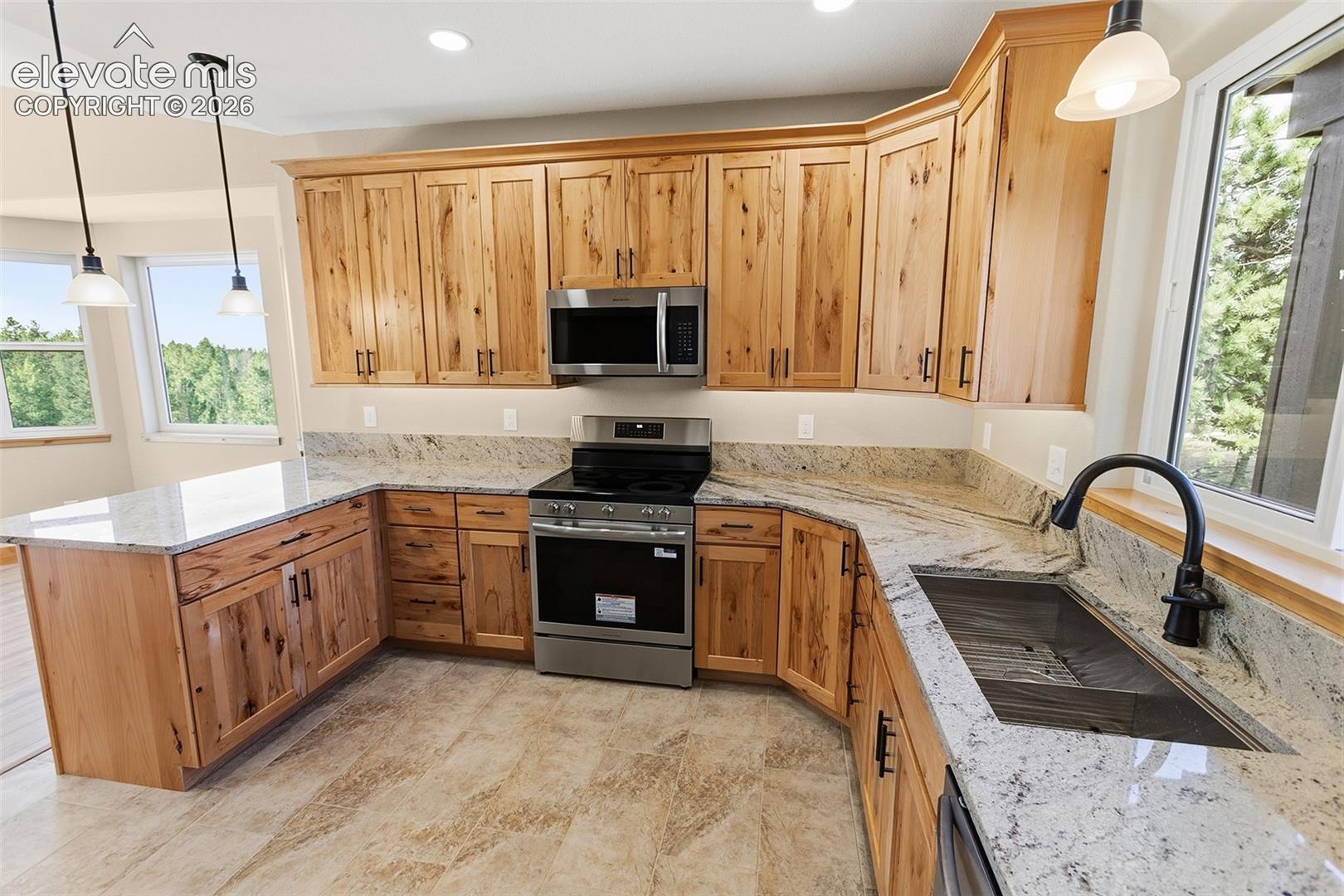 748 Pinewood Road Florissant, CO 80816 - Photo 8 of 37 Gallery Image 8
