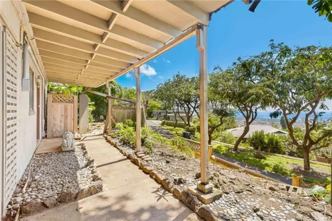 $1,188,000 | 4752 Matsonia Drive, Honolulu, HI 96816