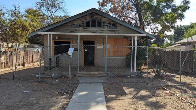 $79,000 | 4576 East Balch Avenue, Fresno, CA 93702