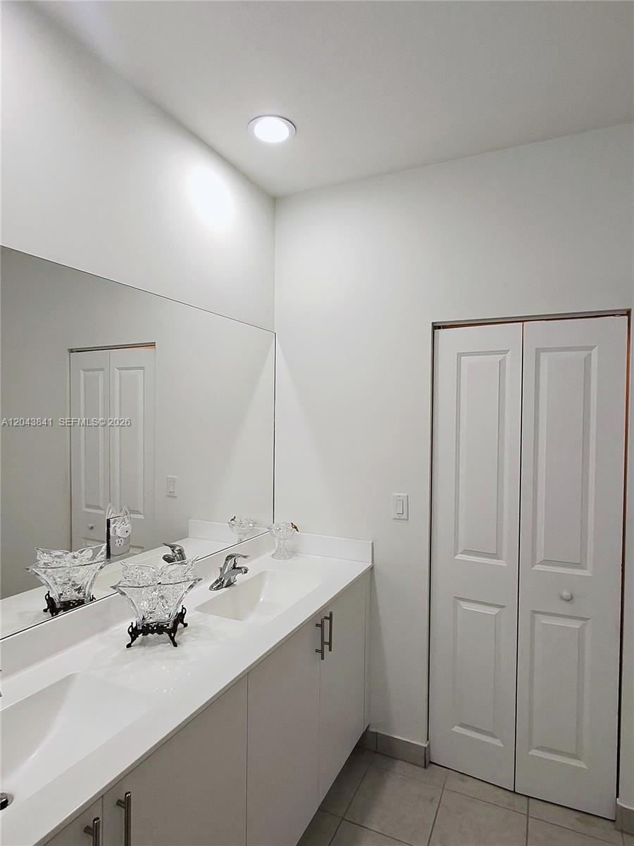 23013 Southwest 128th Place Miami, FL 33177 - Photo 20 of 31