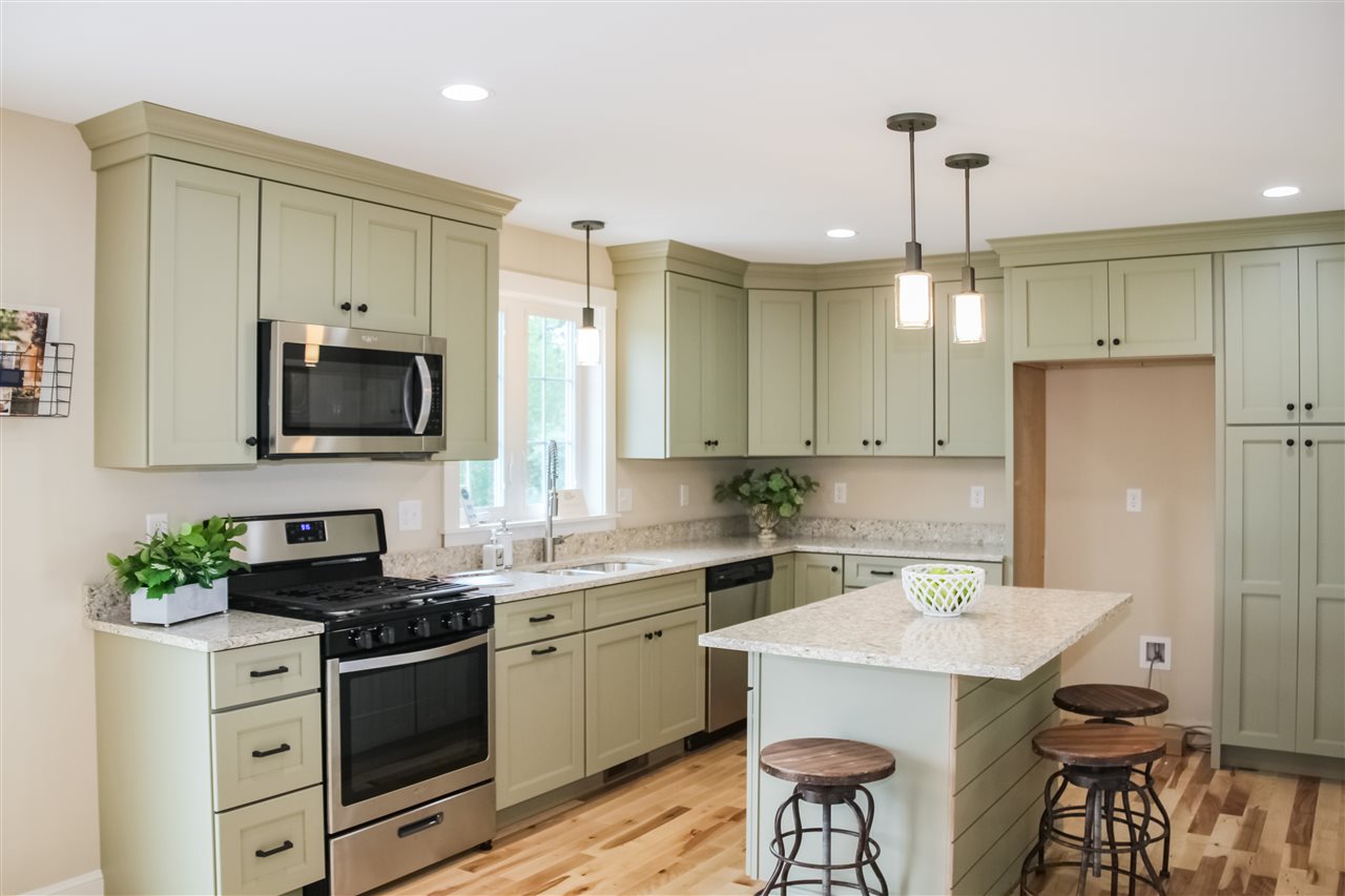 17 Lovering Road, Unit 11 North Hampton, NH 03862 - Photo 2 of 39