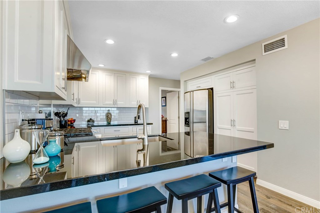 2257 El Capitan Drive Riverside, CA 92506 - Photo 20 of 41